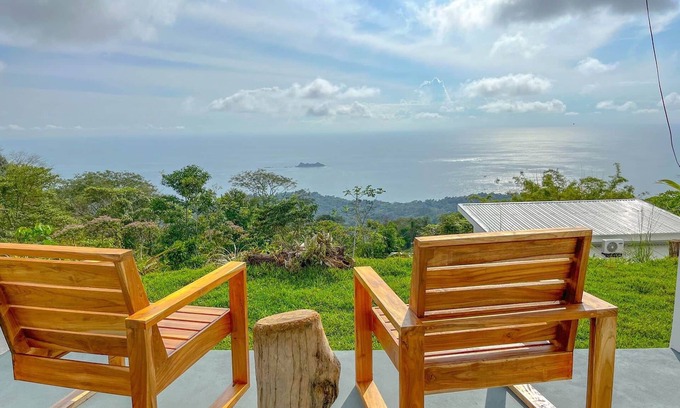 Ballena Maison | 2bdr House in Uvita CARACARA | Panoramic Ocean Views