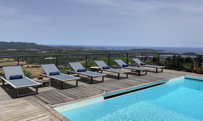 Porto-Vecchio Maison | VUE MER ET MONTAGNE AU CALME PISCINE CHAUFFEE