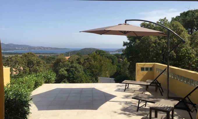 Cirendinu Villa | VUE PANORAMIQUE SUR BAIES DE VILLATA ET PINARELLU PARTIE HAUTE DE LA VILLA