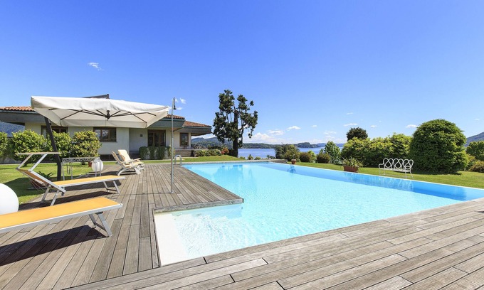 Verbania Villa | Villa panoramique avec piscine et vue exceptionnelle sur le lac! - Villa Flora