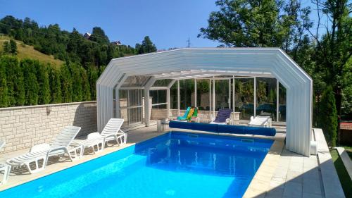 Ravna Gora Hôtel | Pansion Bijela Ruža - a la carte