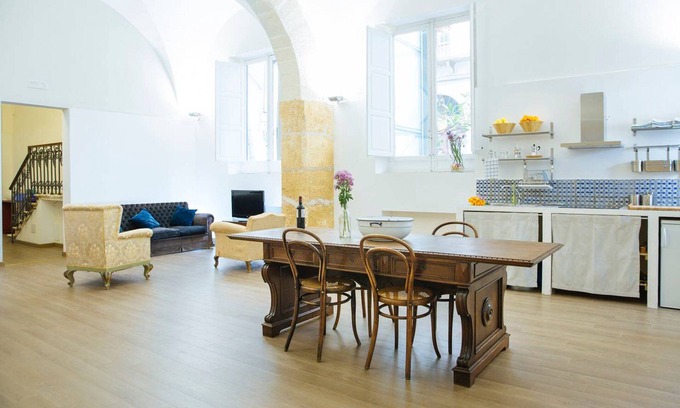 Trapani City Centre Appartement | Immense loft central Paolo & Francesca