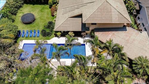 Pontal da Cruz Maison | Paraíso com Piscina e Natureza em São Sebastião
