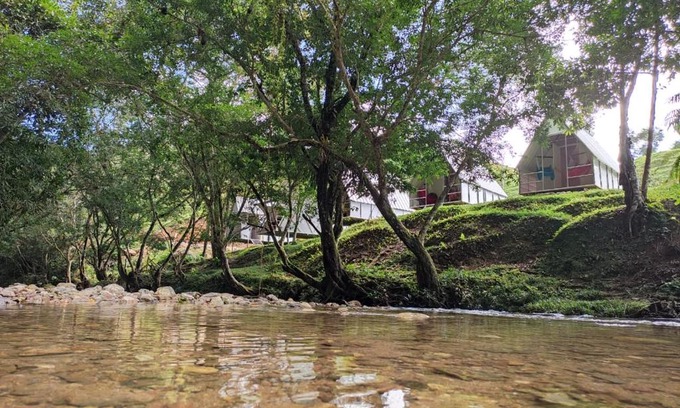 San Luis Autre | Paraíso Escondido Cabañas, Reserva Rio Claro, San Luis-Doradal