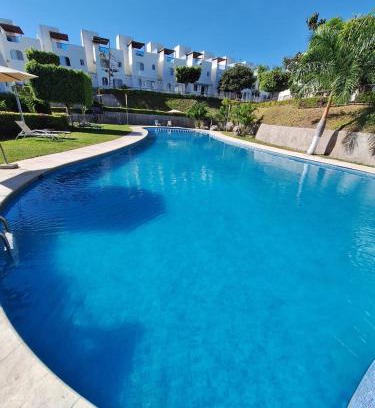 Tequesquitengo Maison | Paraíso Teques, Casa entera con acceso al lago