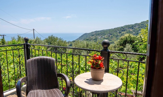 Agios Dimitrios Maison | Paradeisos Double Room with Balcony (5)