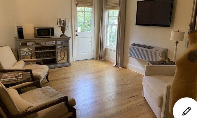 Houston Heights Appartement | Paradise at Houston’s heights is the perfect place to relax.