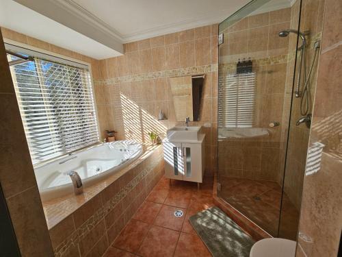Kurwongbah Villa | Paradise