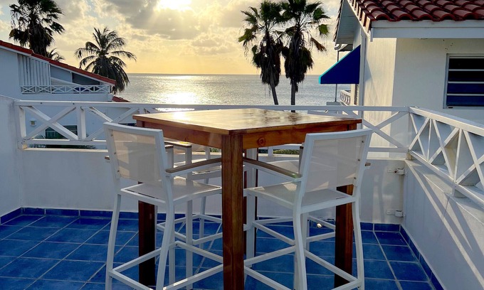 Sabana Westpunt Maison | Paradise for two on the Caribbean Sea.