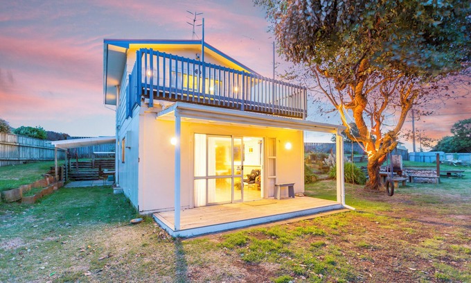 Waikawa Beach Maison | Paradise in Waikawa Beach - Family and pet friendly - Home away from Home