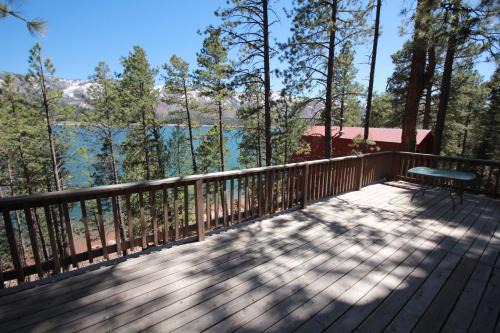 Bayfield Maison | Paradise on the Lake
