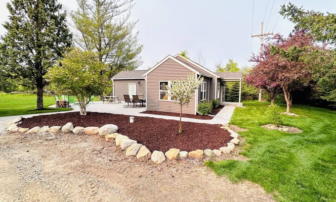Lexington Maison | Paradise , Privacy , Public Beach access , Lexington , Close to Downtown,