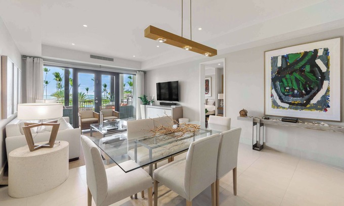Herreras Villa | Paradise View Villa | Exclusive Beachfront Escape