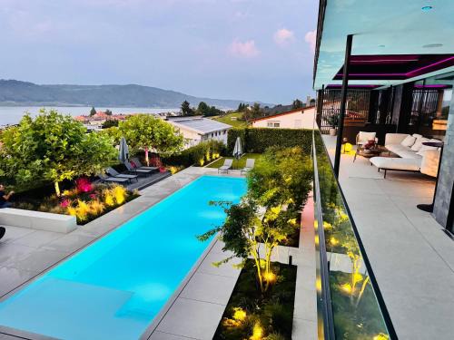 Bodman-Ludwigshafen Appartement | Paradisio Poolsuite Summergold in Bodman am Bodensee