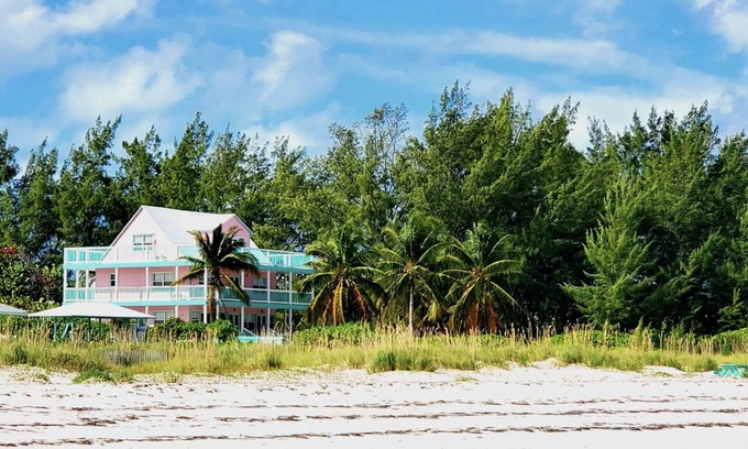 Spanish Wells Maison | Paradiso Oasis - Belle Beachfront Oasis sur l'île isolée dans les Bahamas!