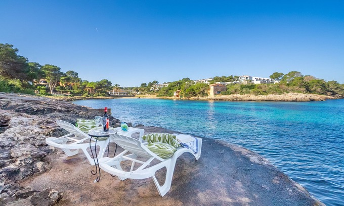 Portopetro Appartement | OFFRE Septembre et Octobre - Accès direct à la mer et aux plages, idéal pour famille