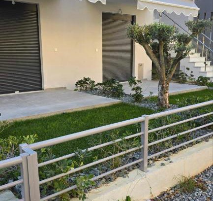 Ofrinion Appartement | Paralia Ofriniou Oasis Apartment with Swimming Pool Access and Starlink WIFI