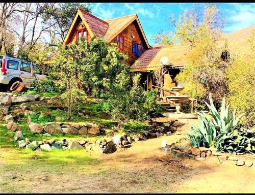 Olmue Maison | Parcela entre árboles nativos