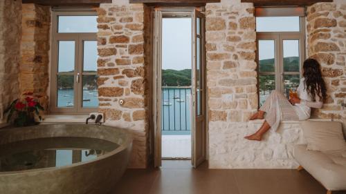 Parga Hôtel | Pargas Distillery Suites
