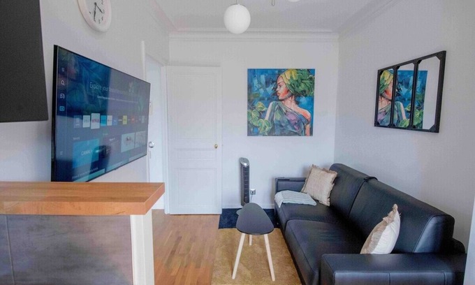 12th Arrondissement Appartement | Paris Bercy - Charmant Appartement 2 pièces