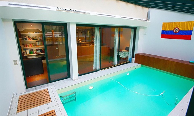 Clignancourt Appartement | Paris-Oasis "Since 2004"