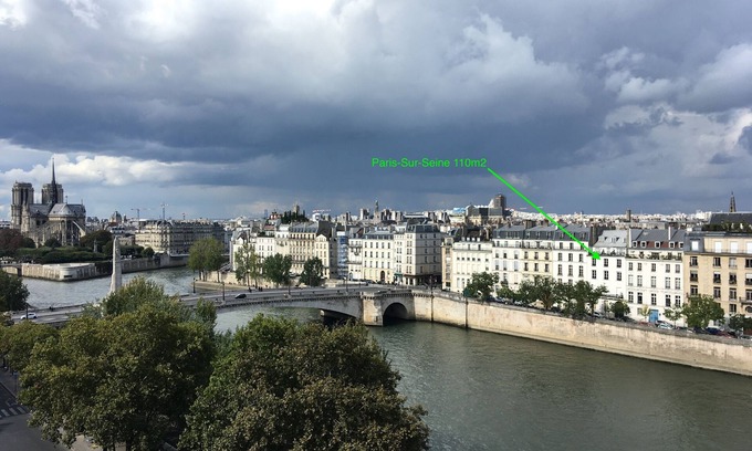 4th Arrondissement Appartement | Paris Sur Seine Chez Caroline