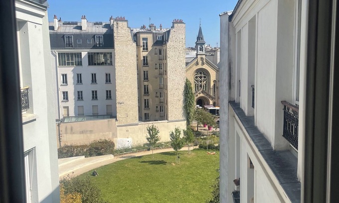 Quartier Sainte-Marguerite Appartement | Parisian loft for Olympics PARIS 2024