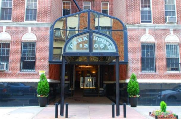 Borough Park Hôtel | Park House Hotel Brooklyn