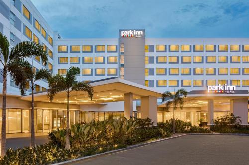 Clark Freeport Hôtel | Park Inn By Radisson Clark