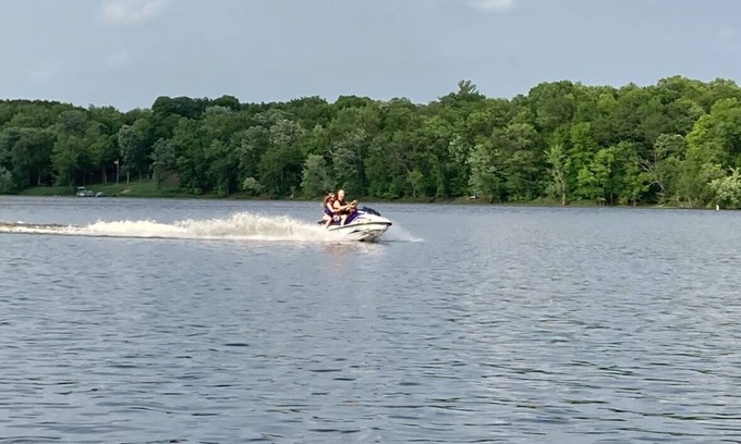 Rush City Station Balnéaire | Park model at Flickabirds Resort! Golf cart, Boat and jet ski rental available!