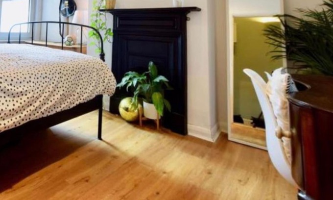 Ashtead Appartement | Parking, 1 min to pubs , restaurant, supermarkets