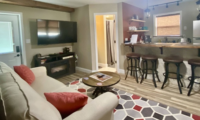 Patricksburg Cabine | Parkside at Cataract Falls Lodge