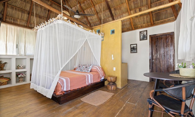 Puerto Vallarta Cabine | PAROTA CABAÑA (OCEANFRONT WITH PRIVATE POOL)