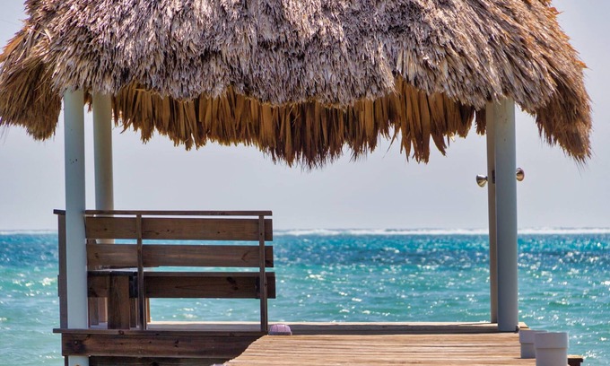 San Pedro Station Balnéaire | Partial Oceanview Suite at Oceanfront Resort in Belize