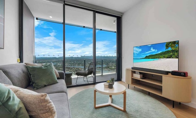 Broadbeach Appartement | Partial Spectacular Ocean View NEW 2BR *Pool/Gym*