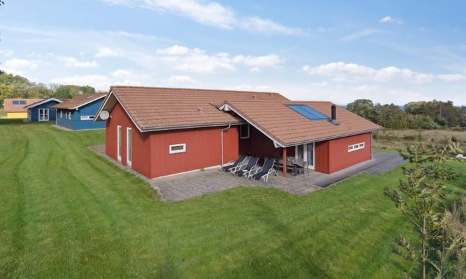 Kettingskov Maison | "Pascal" - 600m from the sea by Interhome