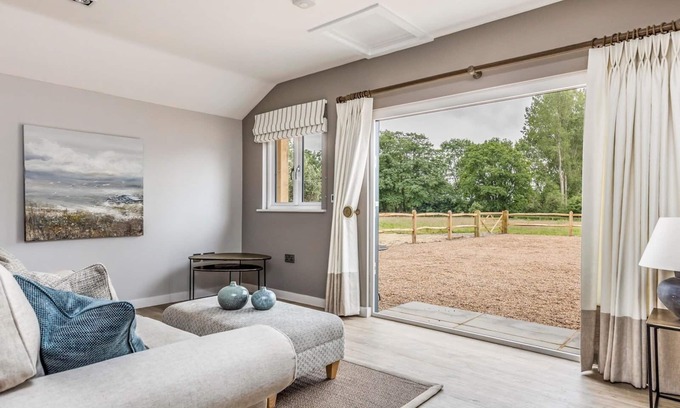 Funtington Appartement | Pass the Keys | Delightful 1 bed lodge in South Downs village