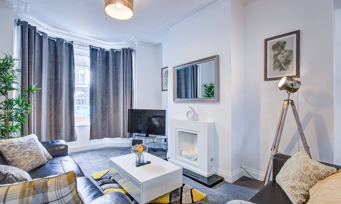 Southend-on-Sea Maison | Pass the Keys | Beautiful House in SouthChurch