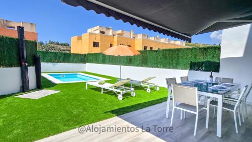 Almayate Bajo Maison | Paula Relax House - Alojamientos La Torre