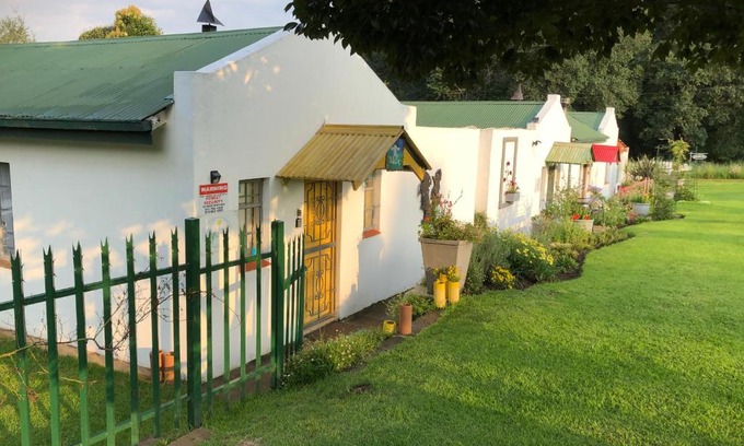 Dullstroom Maison | Peace Corner Cottages