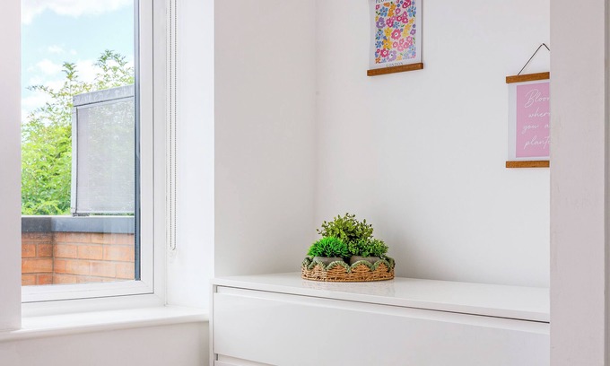 Waltham Forest Maison | Peaceful 4BR Home w/Garden& Parking in Walthamstow