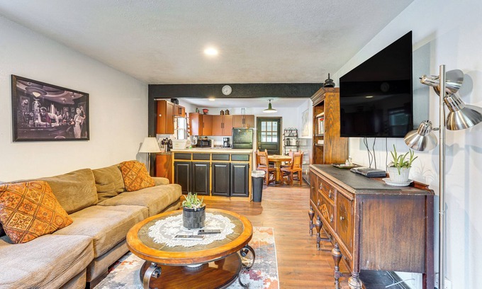 Sioux Falls Maison | Peaceful Acreage: Sioux Falls Home w/ Grill!