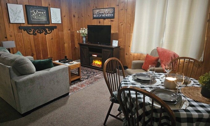 Sumas Cabine | Peaceful Cabin in Foothills of Sumas Mountain