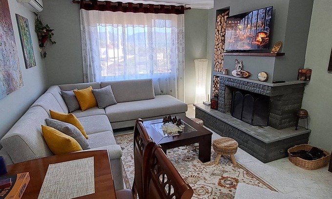 Mullet Appartement | Peaceful country apartment close to the city and the mountains.
