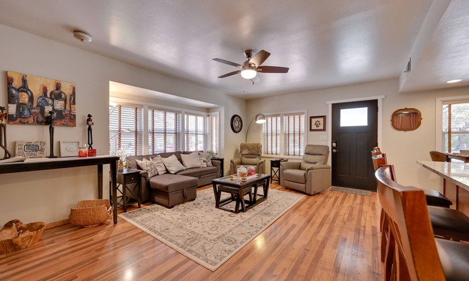 Payson Maison | Peaceful Deck + Fire Pit: Payson Home!