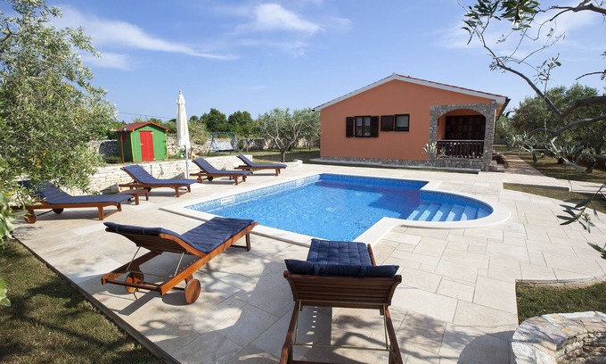 Galizana Villa | Maison familiale paisible 'Tedi' "