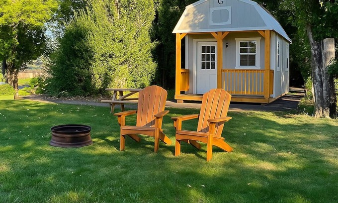 Lynden Cabine | Countryside Retreat: Your Nature Escape