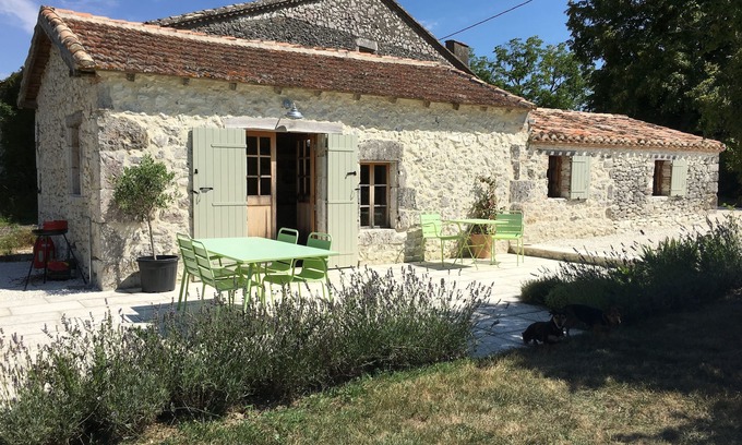 Saint-Eutrope-de-Born Cottage | Peaceful stone cottage set among rolling fields and hills. Restful and relaxing