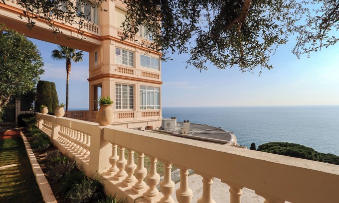 Lazaret Appartement | Peaceful garden apartment on Mont Boron spectacular sea view. Brand new renov.