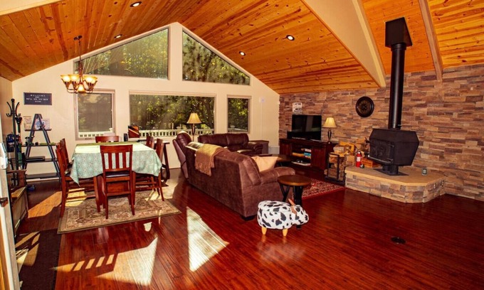 Groom Creek Maison | Cabine Serenity Creek
